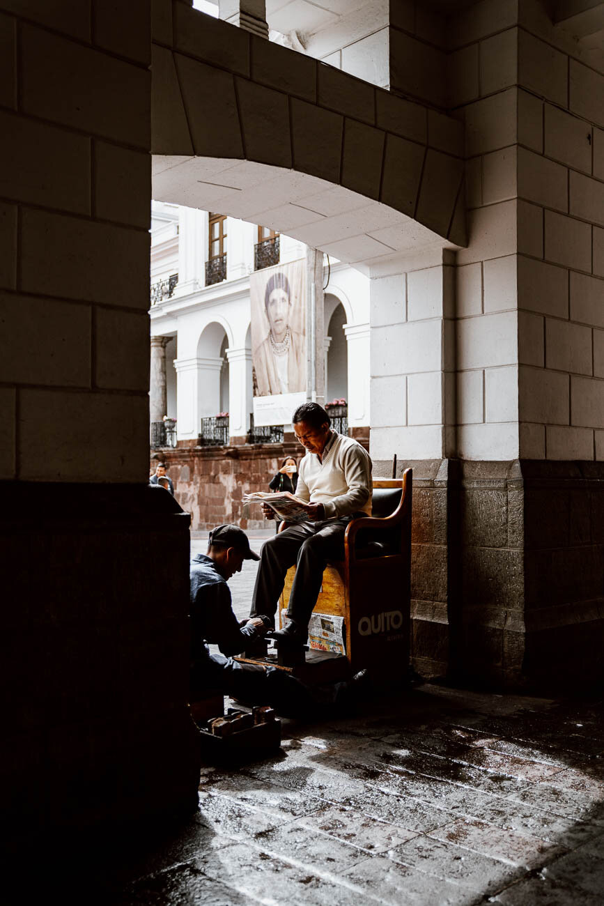 Things to do in Quito - Plaza Grande - Street Photography